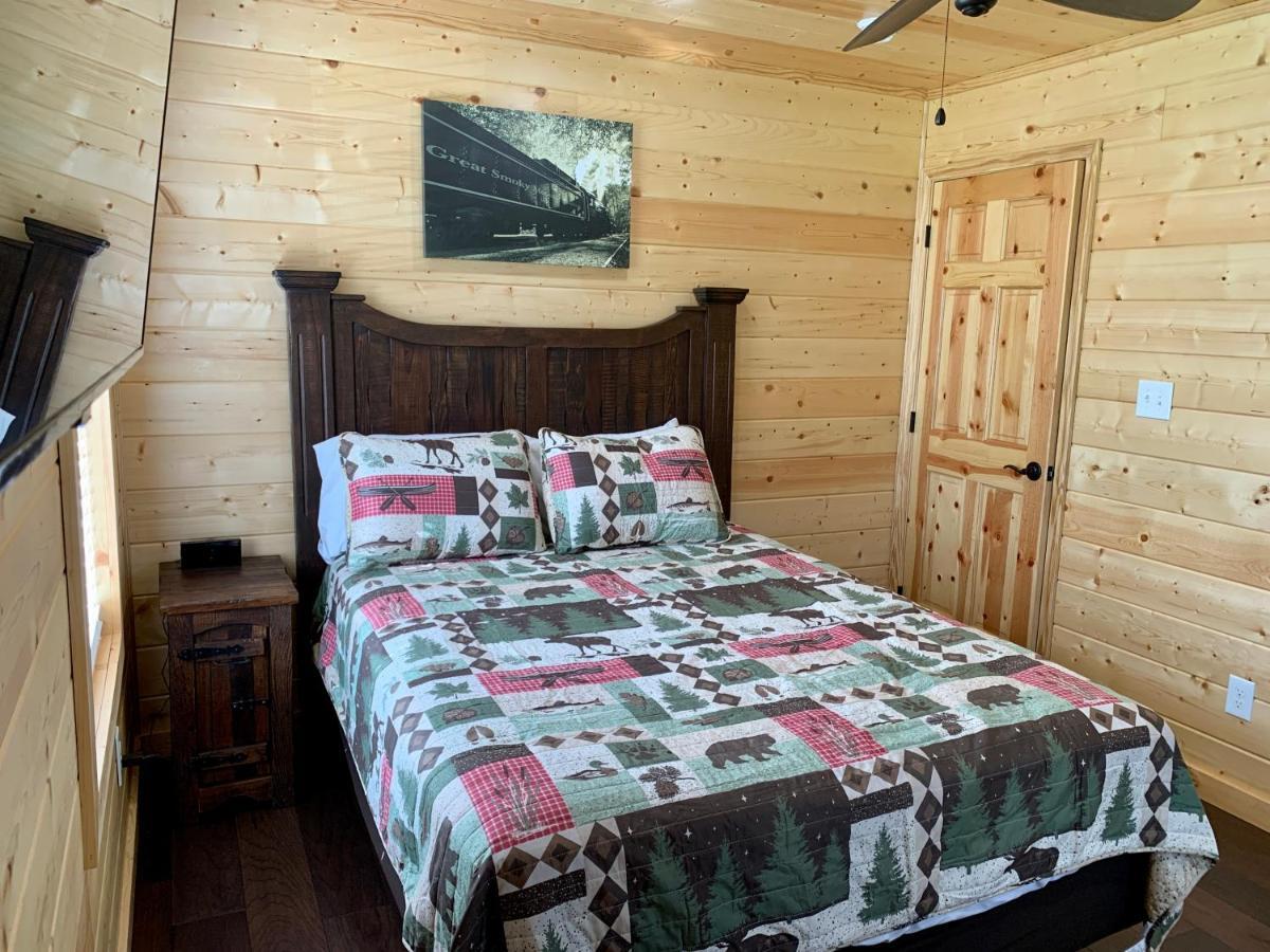 The Brick House: Brand New! 3 Bedroom Home With Private Driveway Pigeon Forge Exterior foto